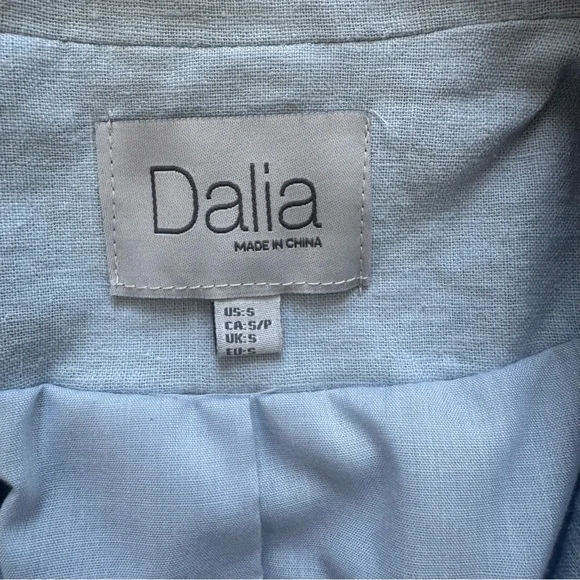 Dalia Baby Blue Blazer - Picture 3 of 4